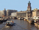 118  river running through shanghai 800