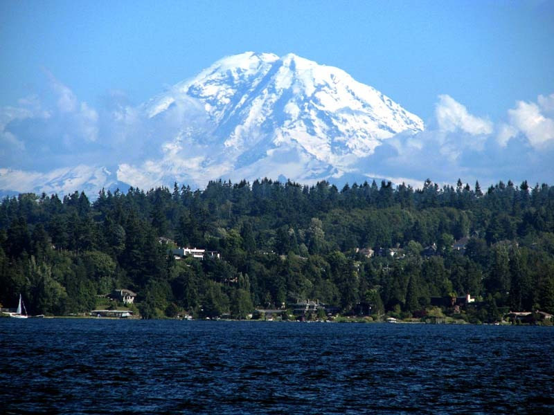 mt ranier 800a
