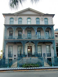 charleston 1 800