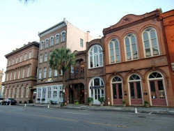 charleston 4 800