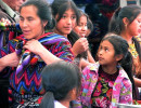 31 Like mother  like daughter in Panajchel central market 800