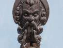 knocker