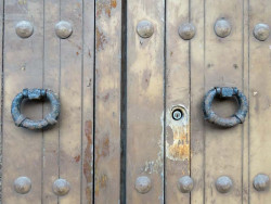 knocker