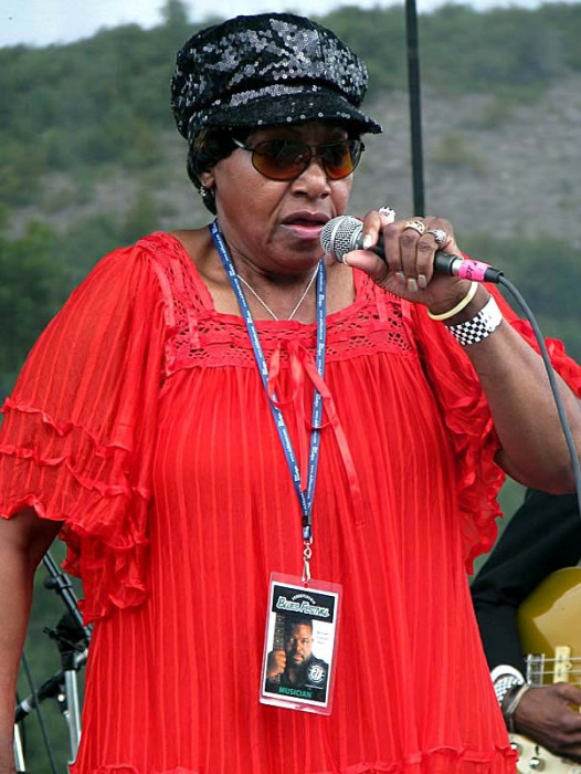 naomi shelton