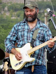 otis taylor  2 