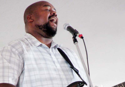 Shawn Holt