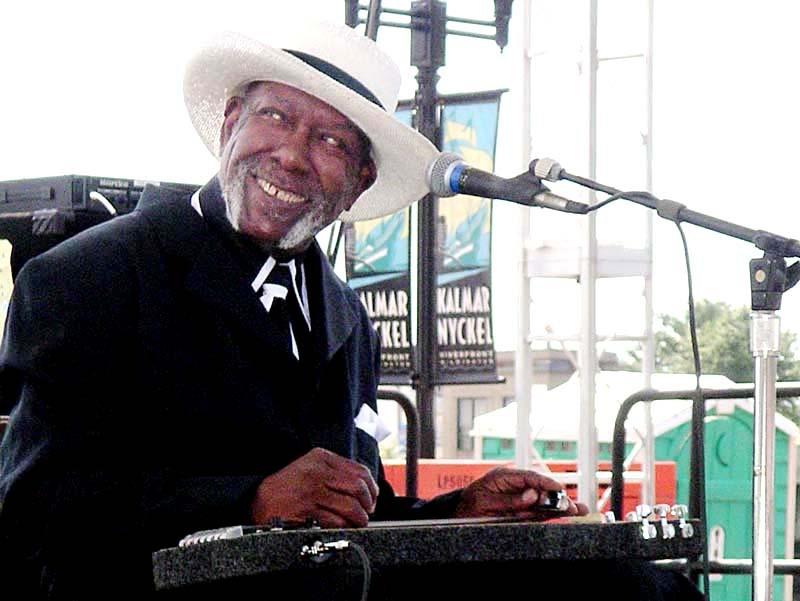 sonny rhodes